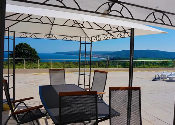 сънбрийз - Sunbreeze Apartment Byala (Varna)