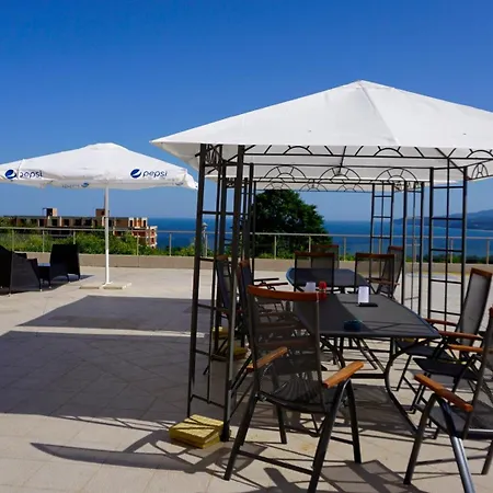 сънбрийз - Sunbreeze