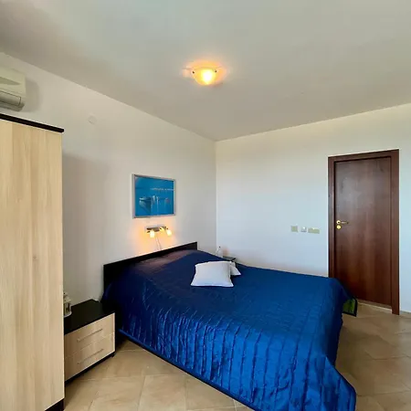 сънбрийз - Sunbreeze Apartman Bjala