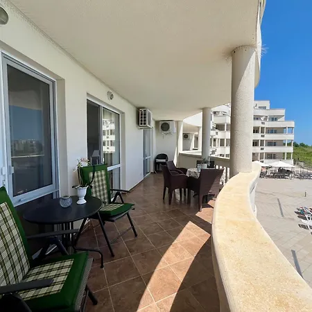 сънбрийз - Sunbreeze Apartman Bjala